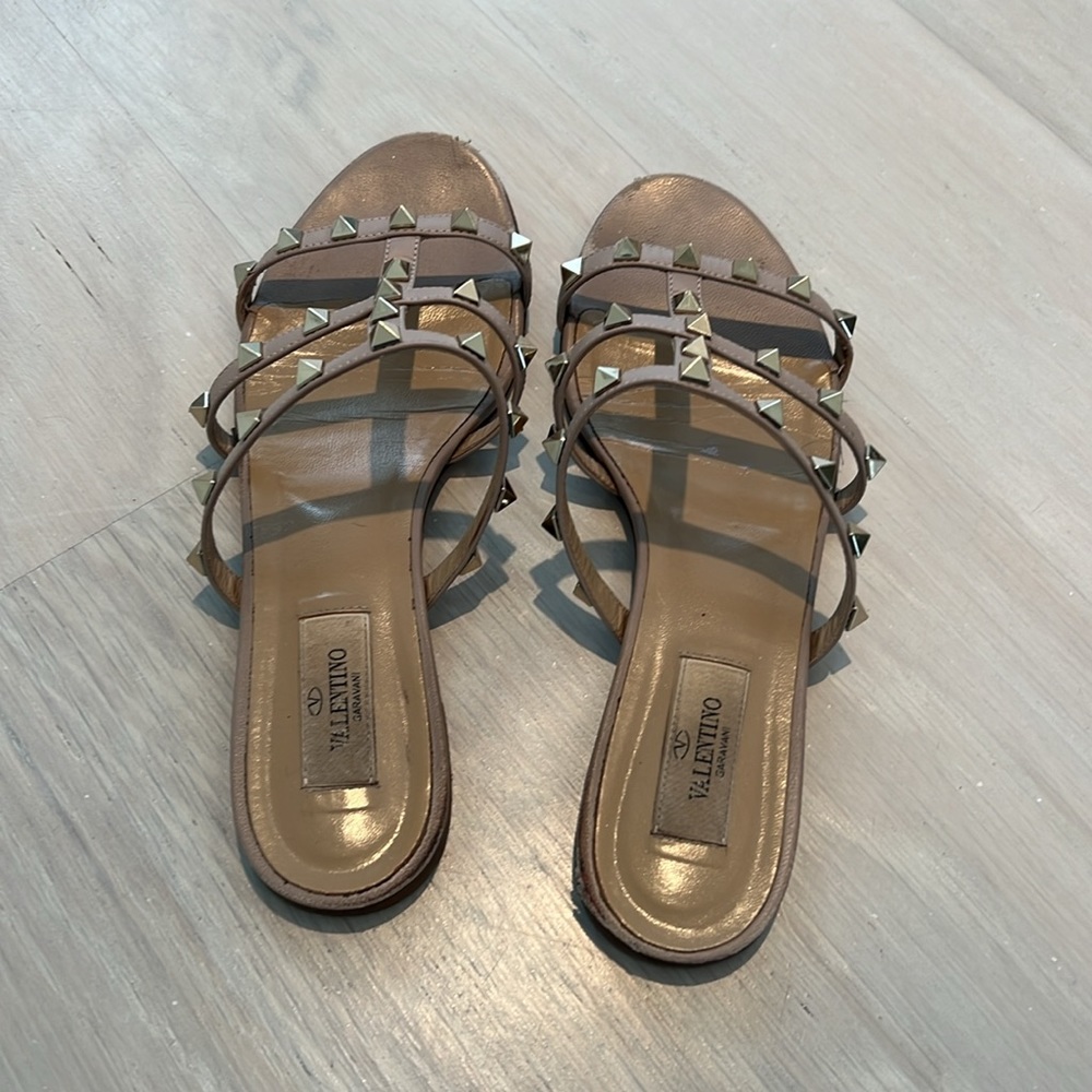Authentic Valentino rockstud caged sandal - Picture 3 of 7